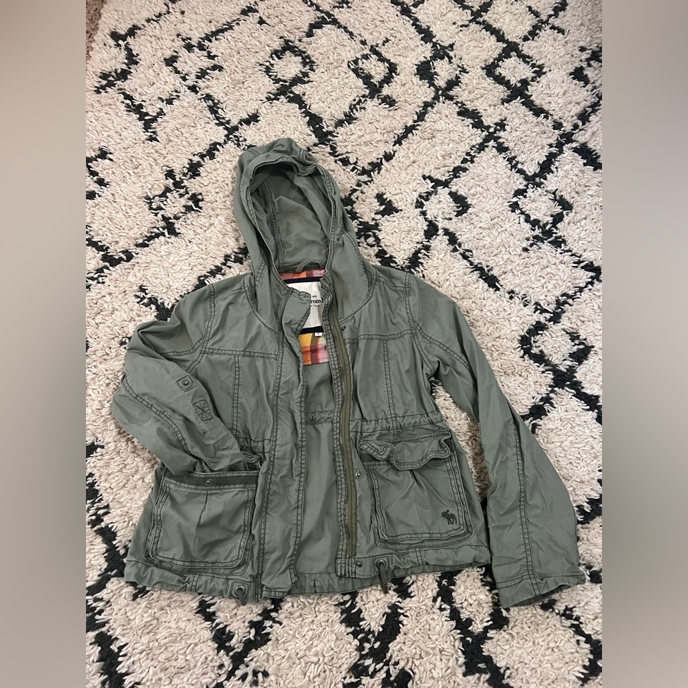 Abercrombie New York Cargo Jacket girls jr size XL or woman’s size xs/s